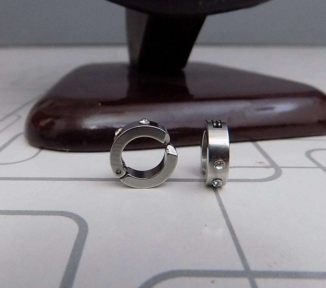 Cute Small Metal Rings With Two Small Crystals For Girls