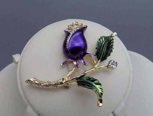 Elegant Styled Beautiful Brooch For Ladies in 2 Colours