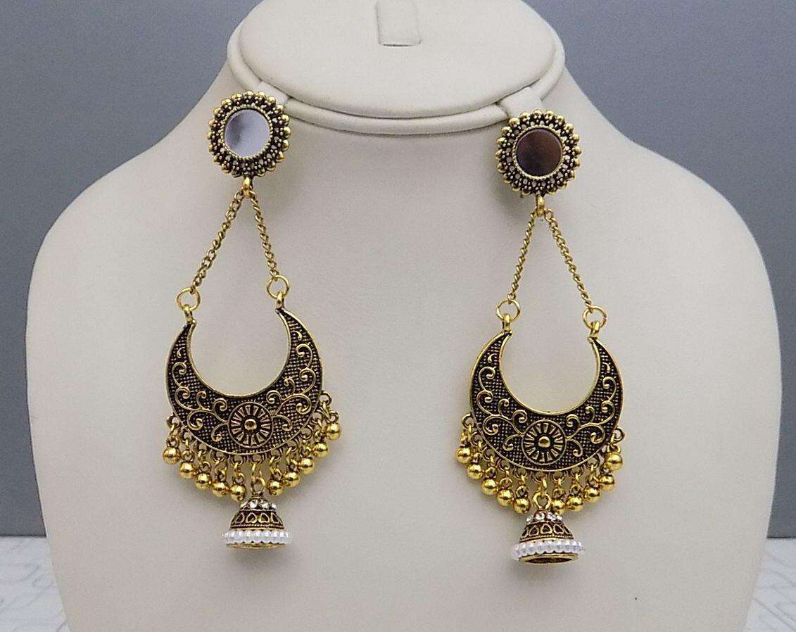 Traditional Styled Earrings In Golden Colour