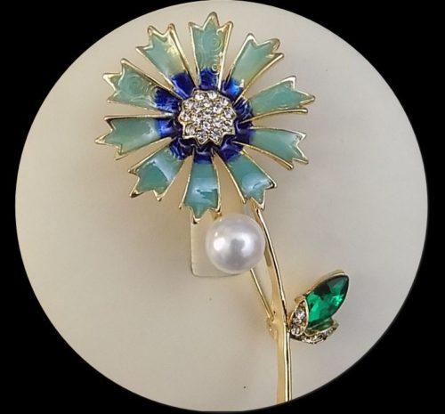 Beautiful Flower Shape Brooch For Ladies in 3 Colours