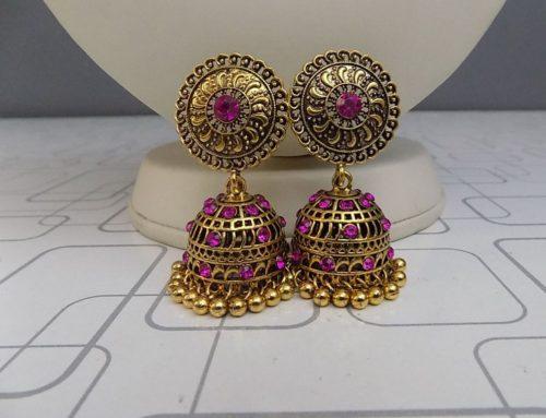 Traditional Style Golden Jhumkay For Ladies in 2 Colours 1 Traditional Style Golden Jhumkay for Ladies in Green and Pink colours.  <a href="https://subrung.online/product-category/fashion/jewelry/for-ladies/" target="_blank" rel="noopener noreferrer">(More Ladies Jewelry)</a>