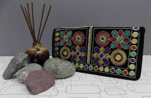 Beautiful Multi-colour Embroidered Clutch For Girls 1 Beautiful Multi-colour Embroidered Clutch For Girls