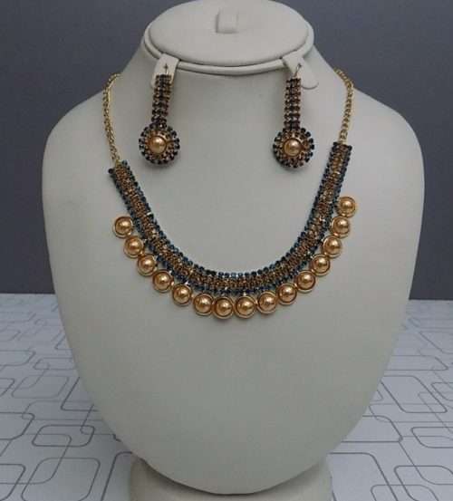 Beautiful Golden With 2 Colours Beads Jewellery Set For Ladies