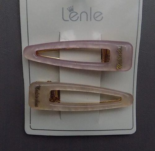 High Quality Plastic Hair Clips In 2 Different Light Colours