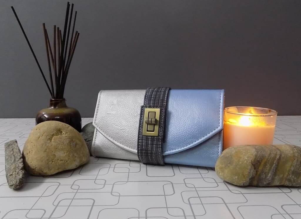 High Quality All In One Purpose Clutch In Light Blue & Silver