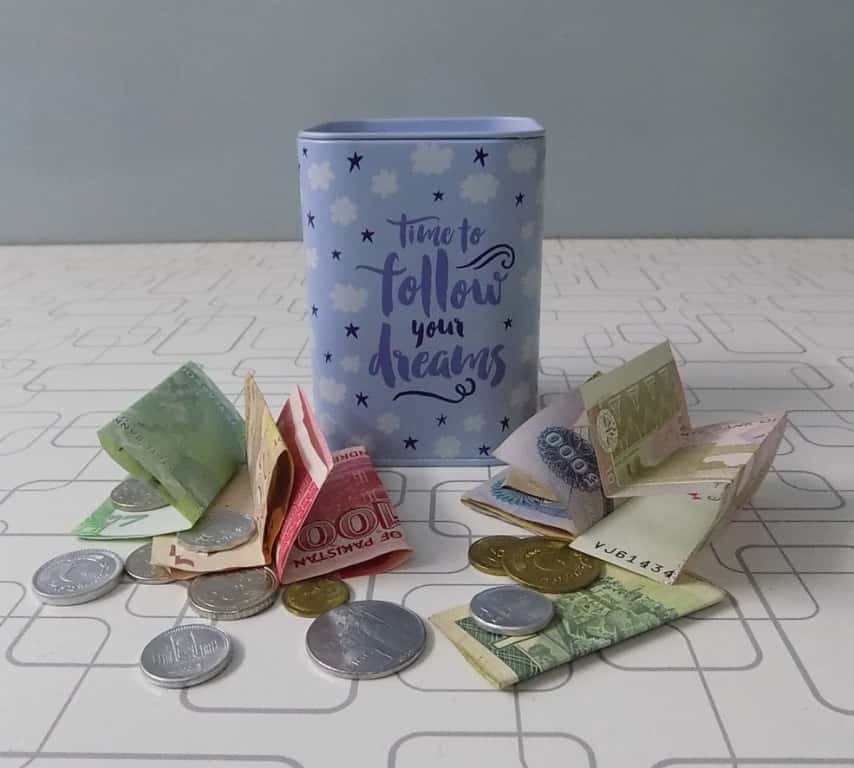 Cute Metallic Money Box -Follow Your Dreams- 3x4 Inches