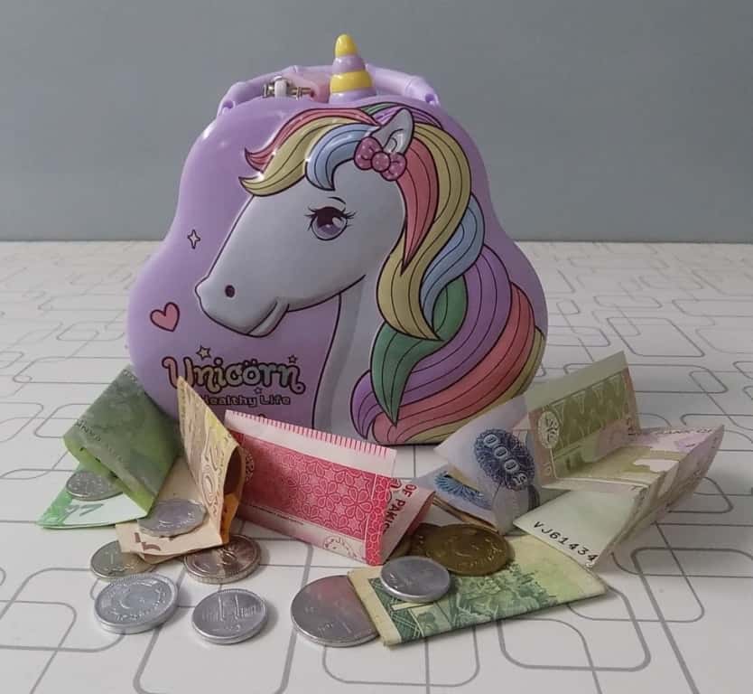 High Quality Large Metallic Unicorn Money Box 6 x 5 Inches