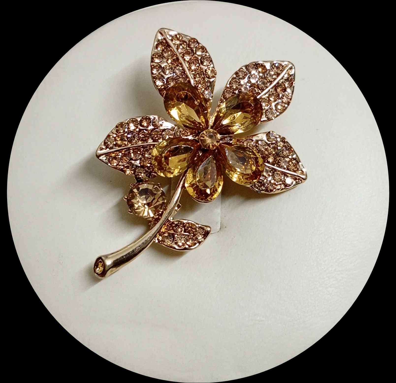 Attractive Golden Floral Shape Brooch For Girls n Ladies 2"