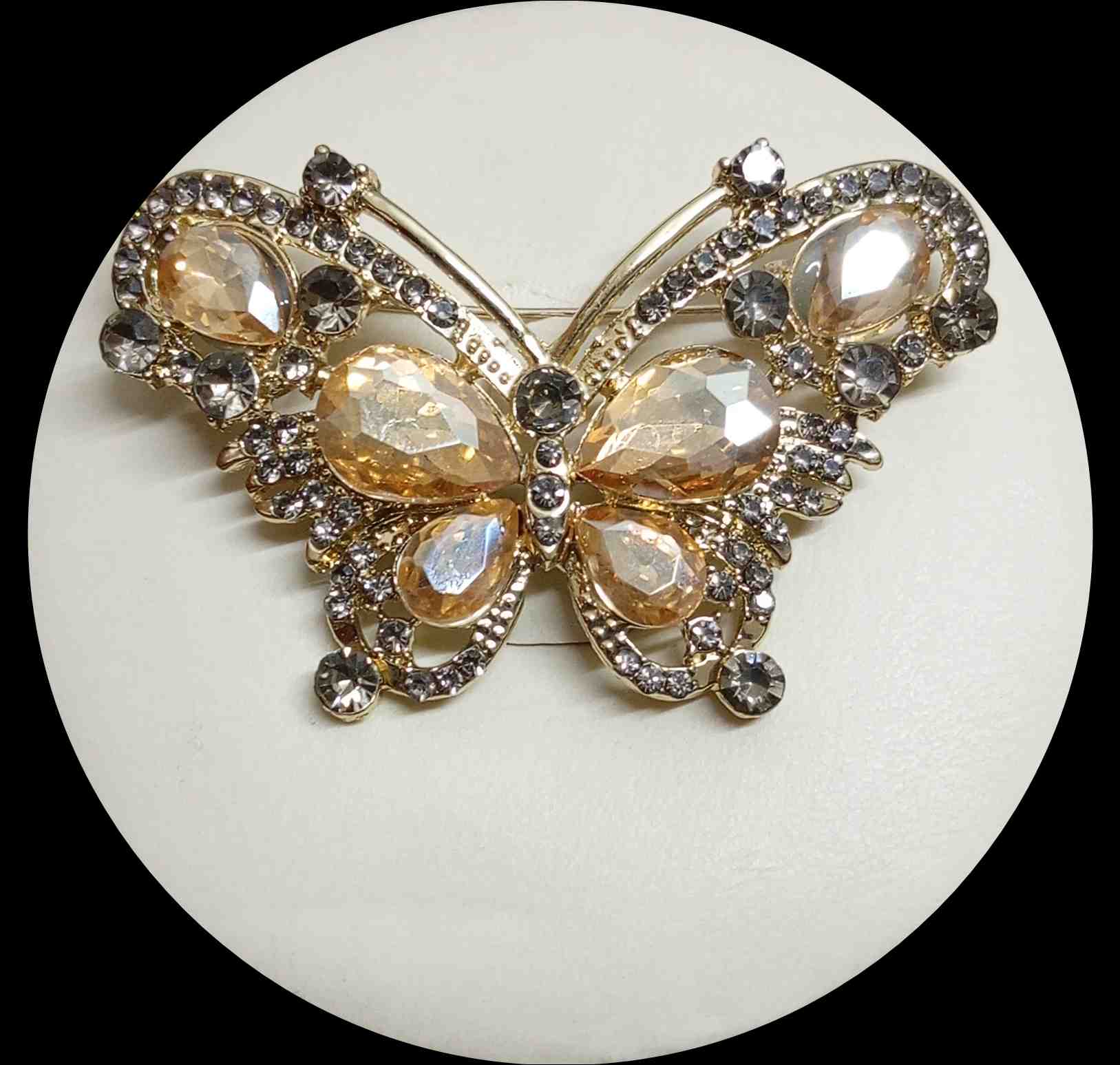 Beautiful Butterfly Shape 2.5 Inches Wide Stylish Brooches 7 <div id="module_product_title_1" class="pdp-block module"> <div class="pdp-product-title"> <p class="pdp-mod-product-badge-wrapper">Beautiful Butterfly Shape 2.5 Inches Wide Stylish Brooches In 5 Attractive Colours- Best For Weddings, Parties & Functions- For Girls n Ladies- For Weddings & Functions- Best Variety For Brooches & Others- High Quality Items Only At SubRung Since 2019 <strong><a title="Ladies Jewellery" href="http://subrung.online/product-category/fashion/jewelry/for-ladies/" target="_blank" rel="noopener">(Click More Ladies Jewelry)</a></strong></p> </div> </div> Beautiful Butterfly Shape 2.5 Inches Wide Stylish Brooches - Image 6