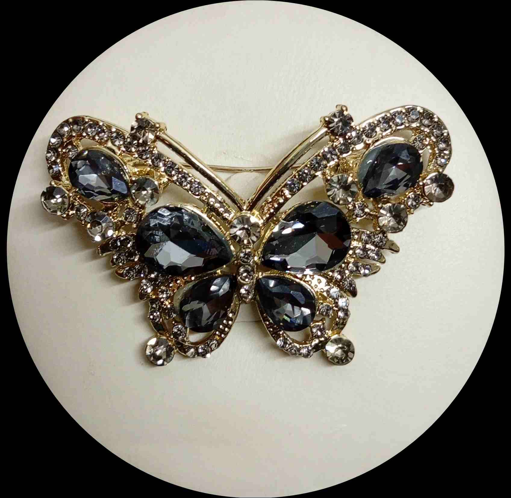 Beautiful Butterfly Shape 2.5 Inches Wide Stylish Brooches 4 <div id="module_product_title_1" class="pdp-block module"> <div class="pdp-product-title"> <p class="pdp-mod-product-badge-wrapper">Beautiful Butterfly Shape 2.5 Inches Wide Stylish Brooches In 5 Attractive Colours- Best For Weddings, Parties & Functions- For Girls n Ladies- For Weddings & Functions- Best Variety For Brooches & Others- High Quality Items Only At SubRung Since 2019 <strong><a title="Ladies Jewellery" href="http://subrung.online/product-category/fashion/jewelry/for-ladies/" target="_blank" rel="noopener">(Click More Ladies Jewelry)</a></strong></p> </div> </div> Beautiful Butterfly Shape 2.5 Inches Wide Stylish Brooches - Image 3